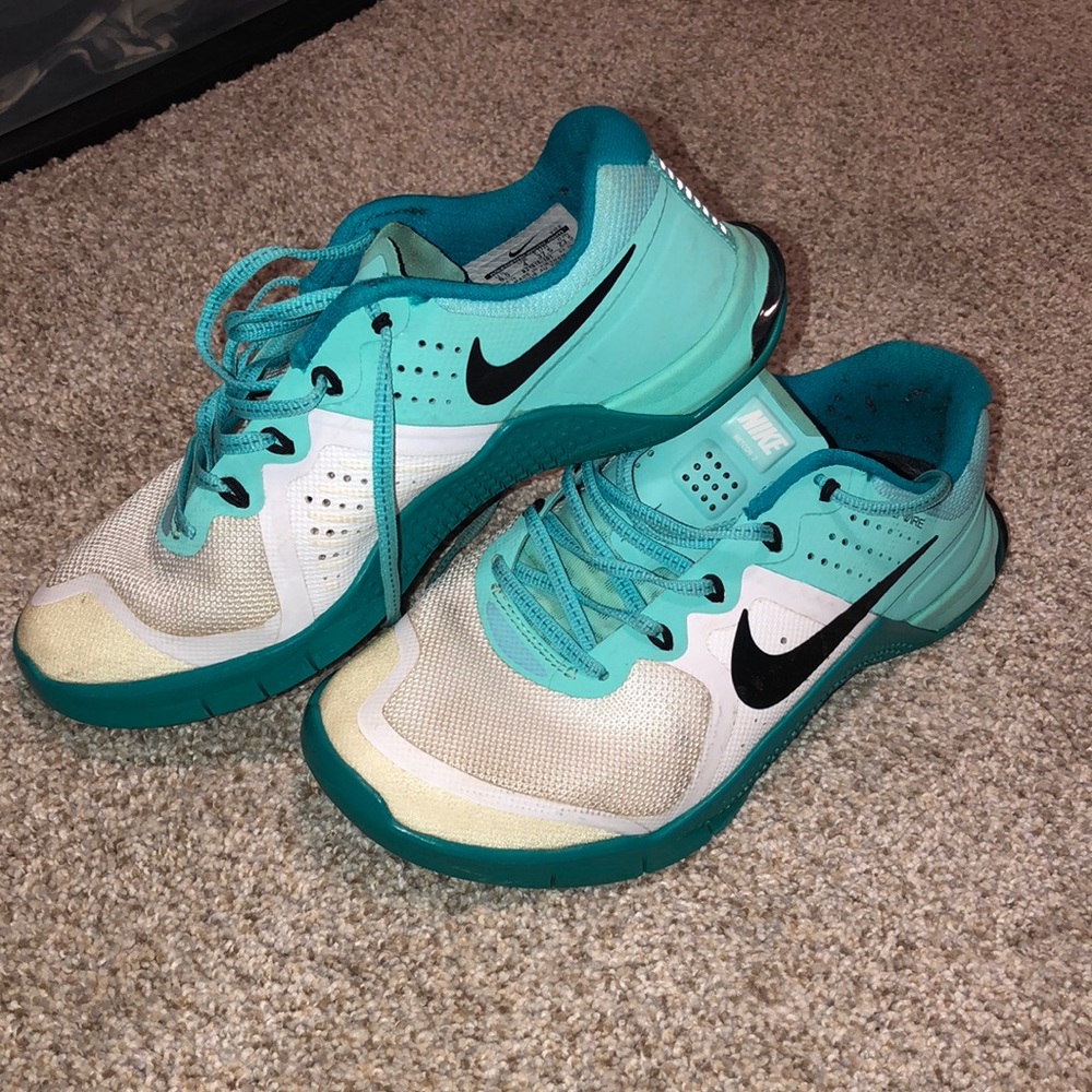 Nike metcon shoes